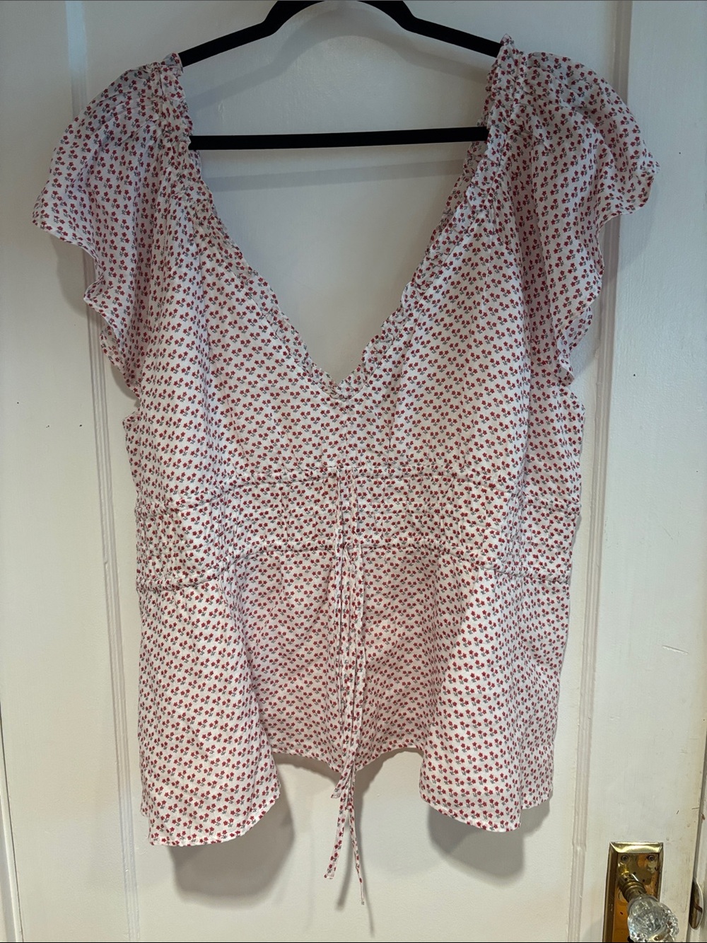 J Crew size 3X Women’s White Floral V-Neck Peplum Top